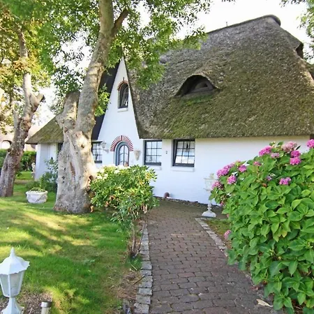 Friesenhaus-sieben-linden-whg-pesel * Archsum